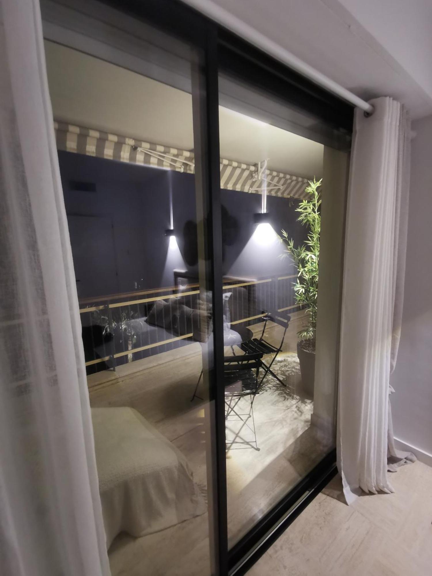 2 Bedrooms Seafront Cannes Exterior foto